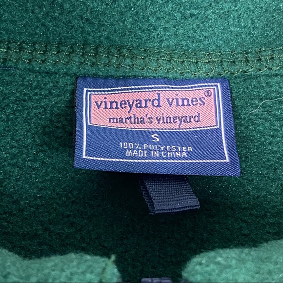 🧤SOLD🧤Vineyard Vines Plush Fleece Zip Front Vest - Picture 4 of 7